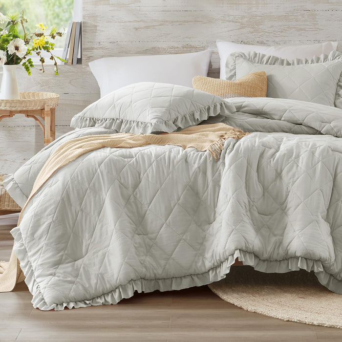 Phoebe Comforter Set