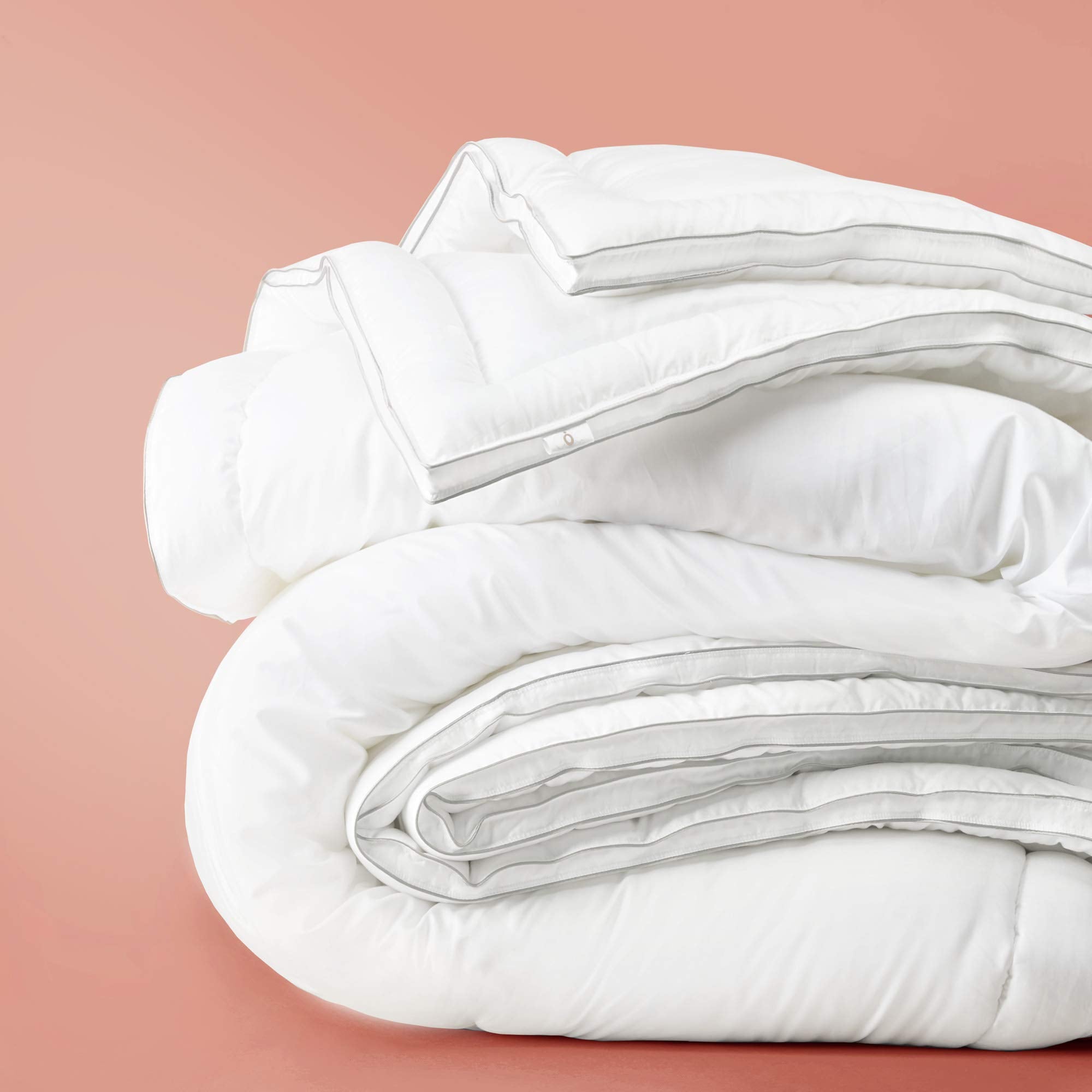 Codi All-Season Cooling Comforter- Forever Fluffy, Silky Soft White Down Alternative Comforter for Hot Sleepers-Plushest Breathable Stand-Alone Quilted Eucalyptus Blanket, Eco Friendly Twin/Twin XL