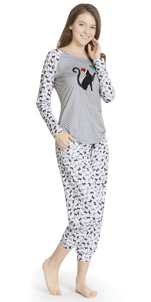 Ink+Ivy Pajamas for Women, Cute Holiday Woman Pajama Set - Tossed Cuties Long Sleeve Raglan Shirt with Capri Joggers Grey/Black M